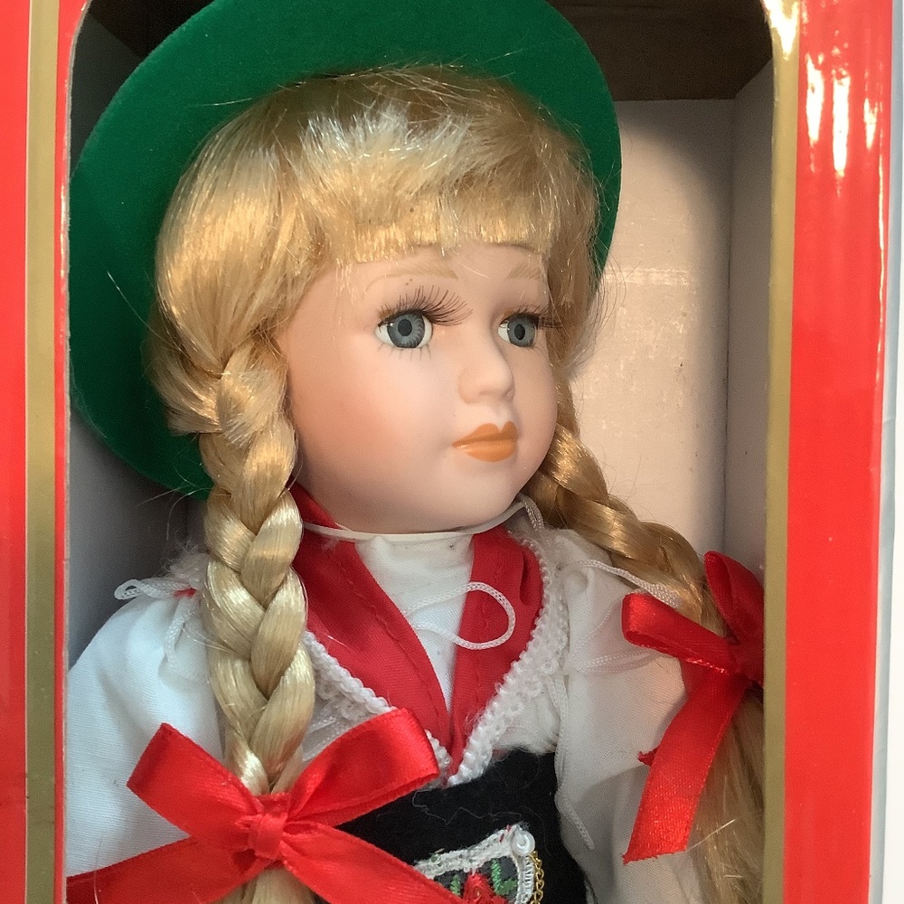 Vintage Porzellan Puppe Porcelian Girl Doll 12" Collectible New In Box